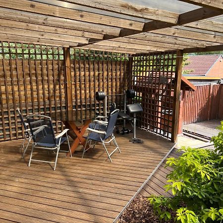 Simply Stunning 2 Bedroom Home With Parking Space นอตติงแฮม ภายนอก รูปภาพ